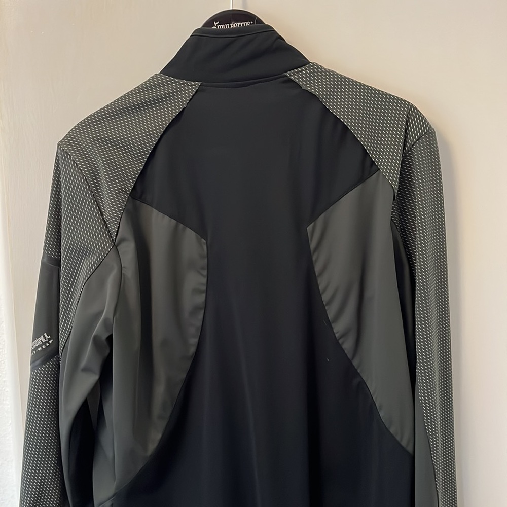 Running Room Running Jacket - Picture 6 of 6